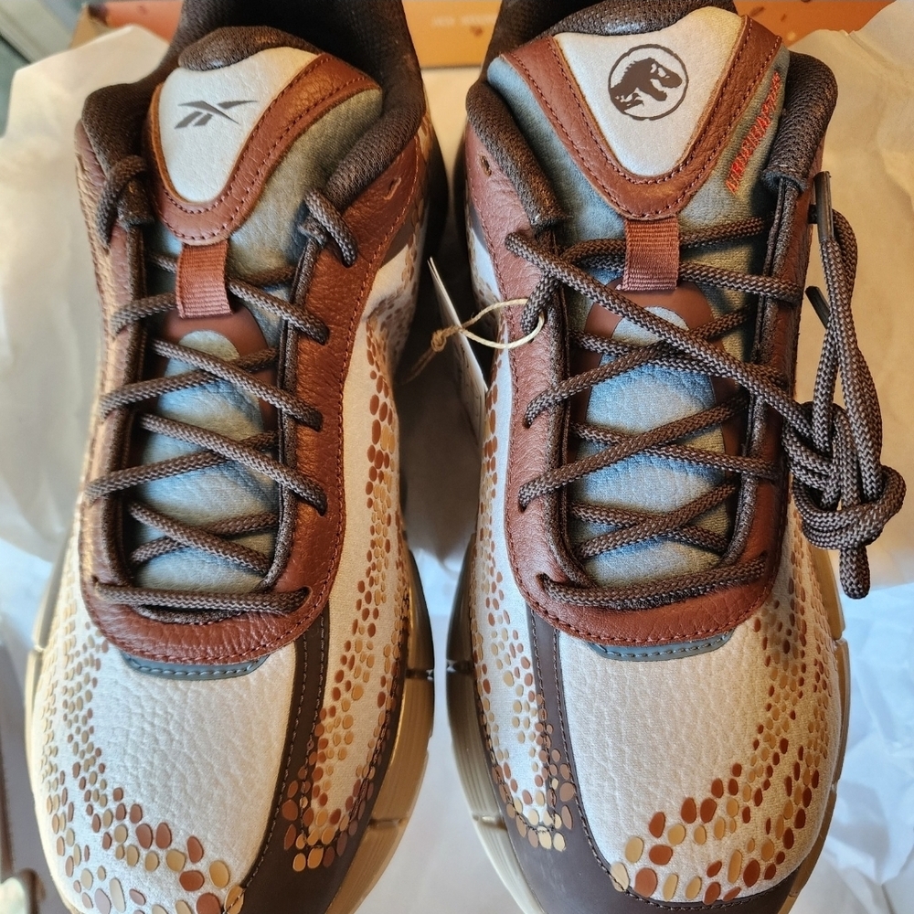 Jurassic World Reebok ZIG KINETICA 2.5